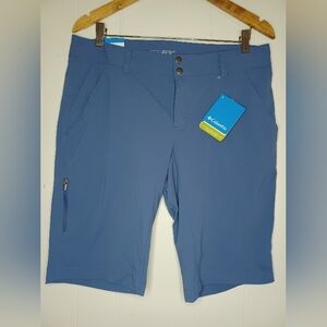 Columbia Women's Blue Shorts